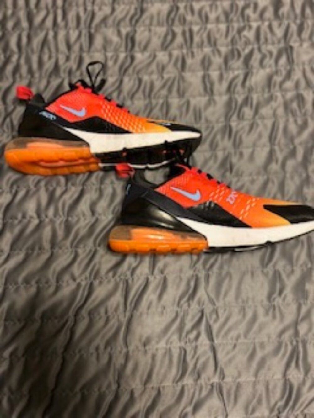 Nike Air Max 270 "Sunset Orange"